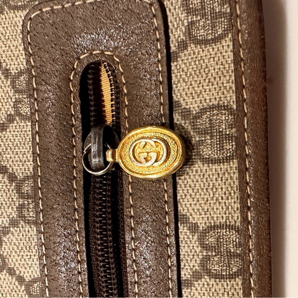 Authentic Early 90/ late 80s Gucci portfolio - Picture 7 of 12